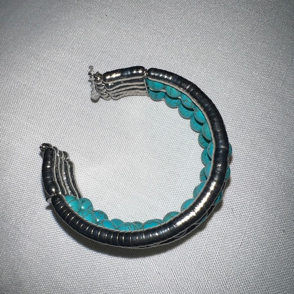 Turquoise bracelet - Picture 2 of 3